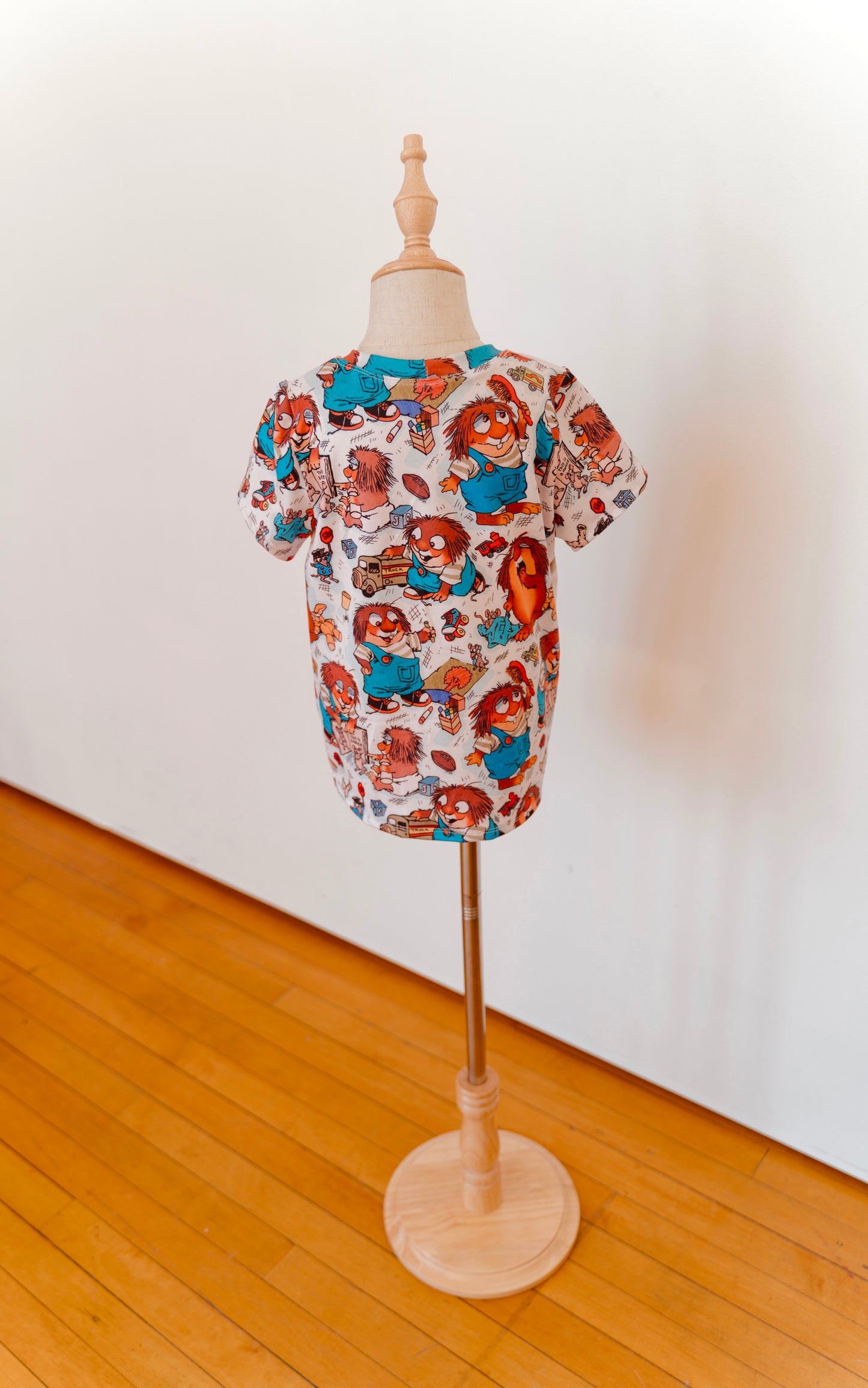 Mischief Tee – Critter